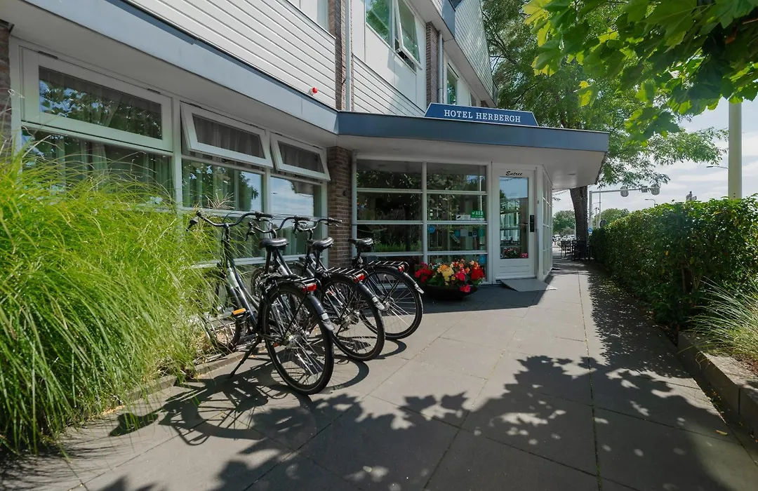 Boutique Hotel Herbergh Amsterdam Airport Free Parking-1